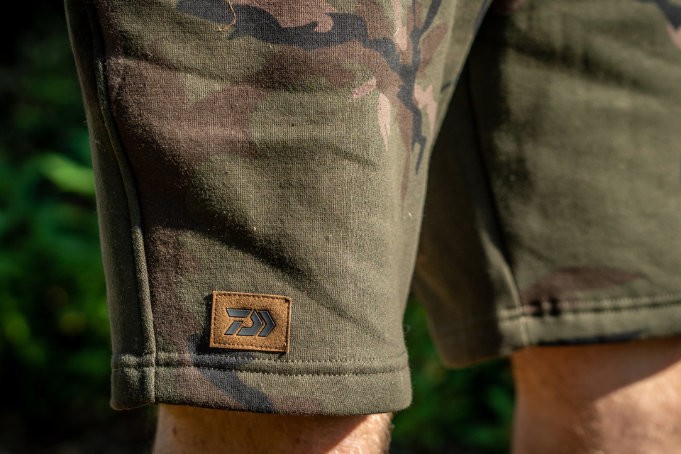 Daiwa Carp Camo Jogger <span>| Jogginghose | kurz | green camo</span> Daiwa Carp Camo Jogger <span>| Jogginghose | kurz | green camo</span>